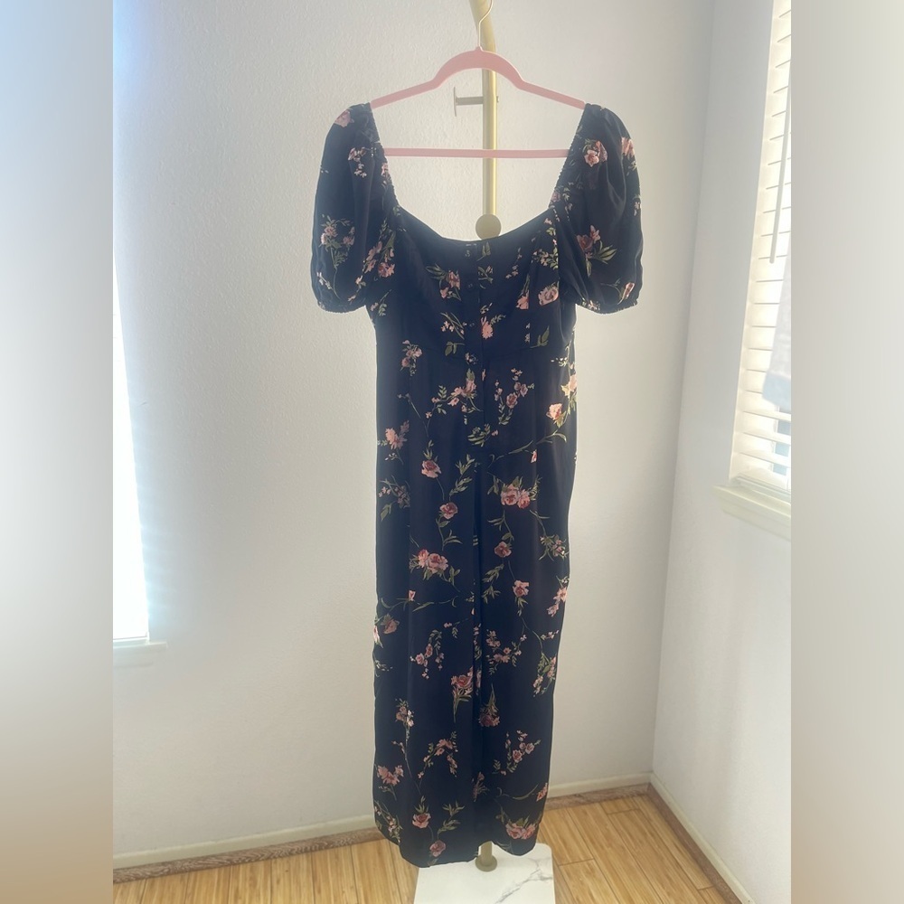 ASOS DESIGN Petite milkmaid jumpsuit in floral print - Picture 4 of 9